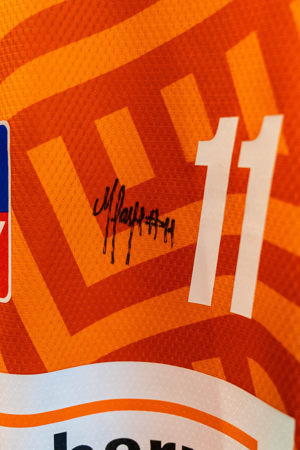 Signiertes Spielertrikot #11 Faye